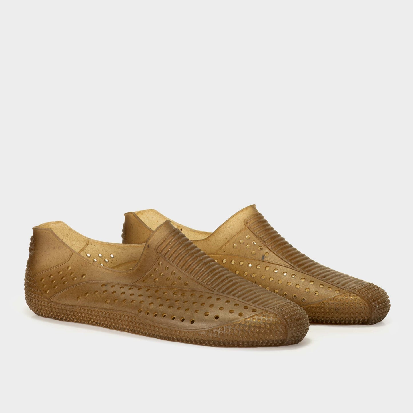 French Recycled Hemp Water Shoe in Sepia