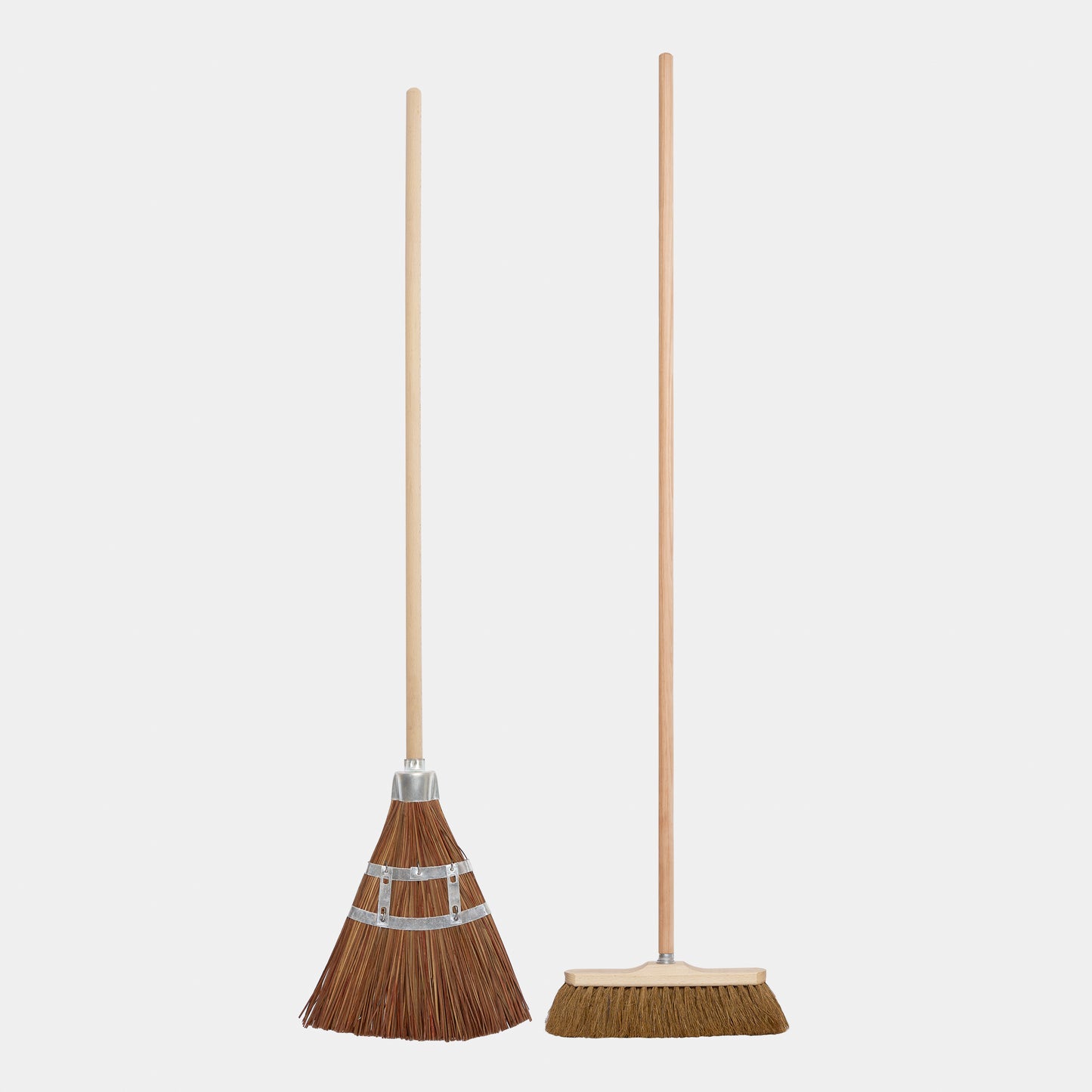 German Stiff Palm Fiber Broom