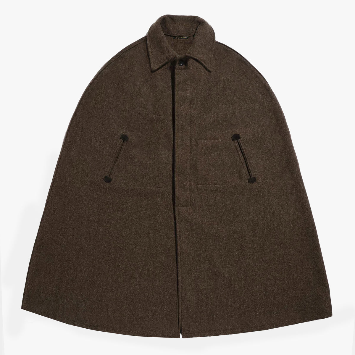 Le Laboureur French Wool Shepherd’s Cape in Walnut
