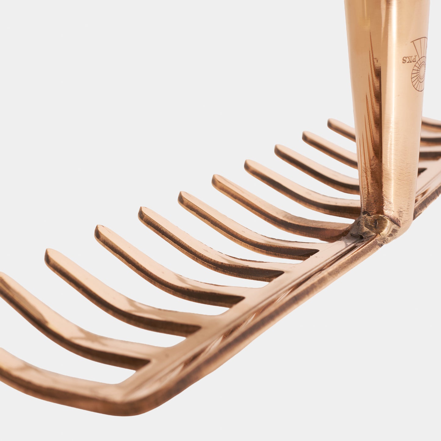 Copper Perseus Rake