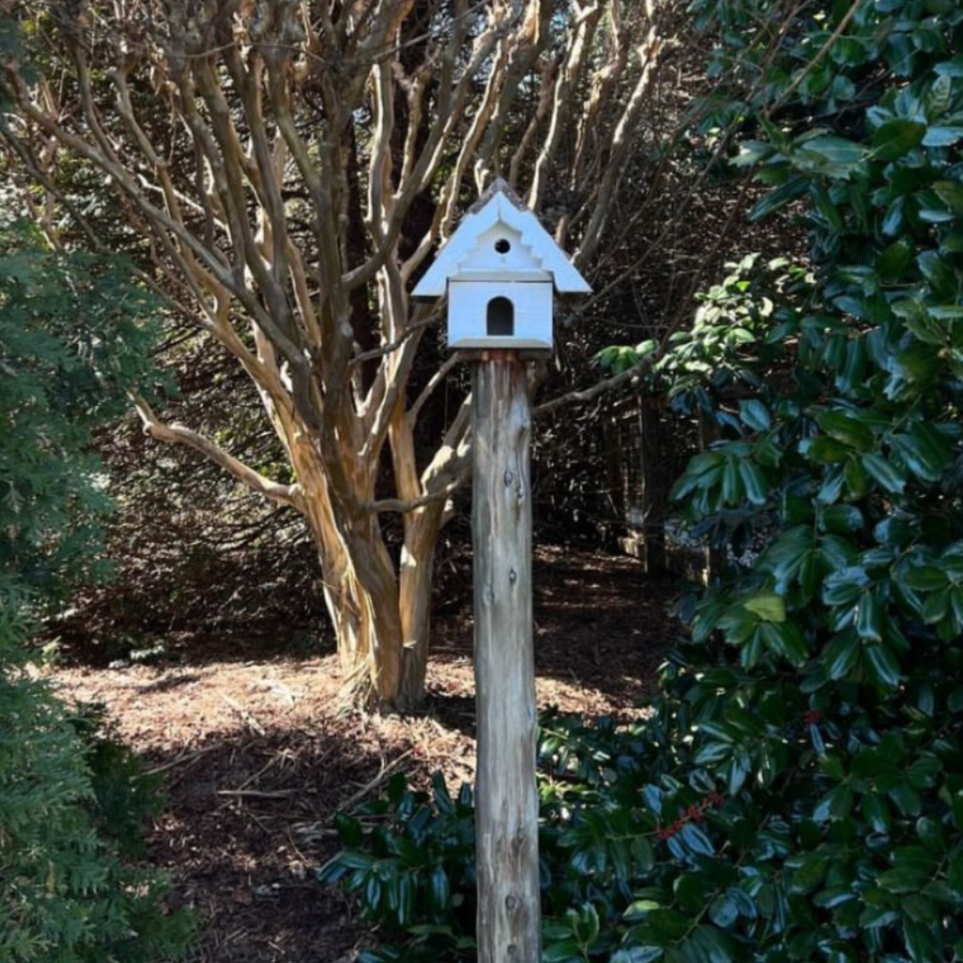 English 1 Tier Handmade Birdhouse in Reclaimed Pine