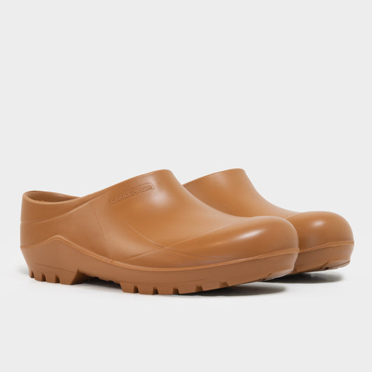 Italian Garden Clogs in Wheat