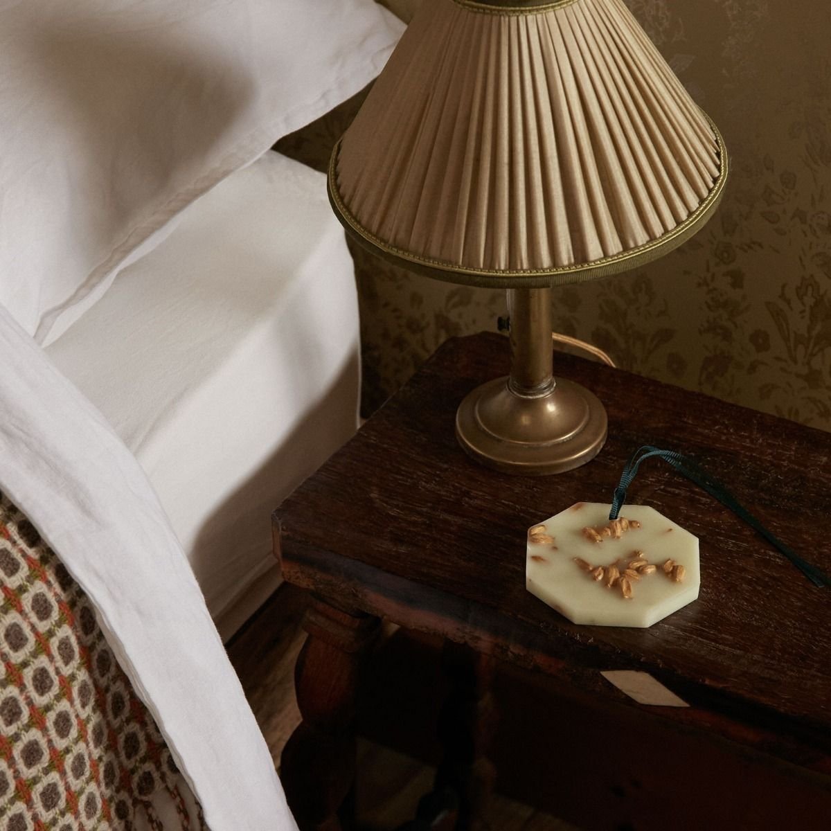 (Waitlist) Carrière Frères Citrus Dulcis Botanical Palet  (Orange Blossom)