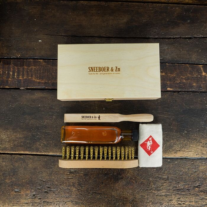 Sneeboer Maintenance Kit