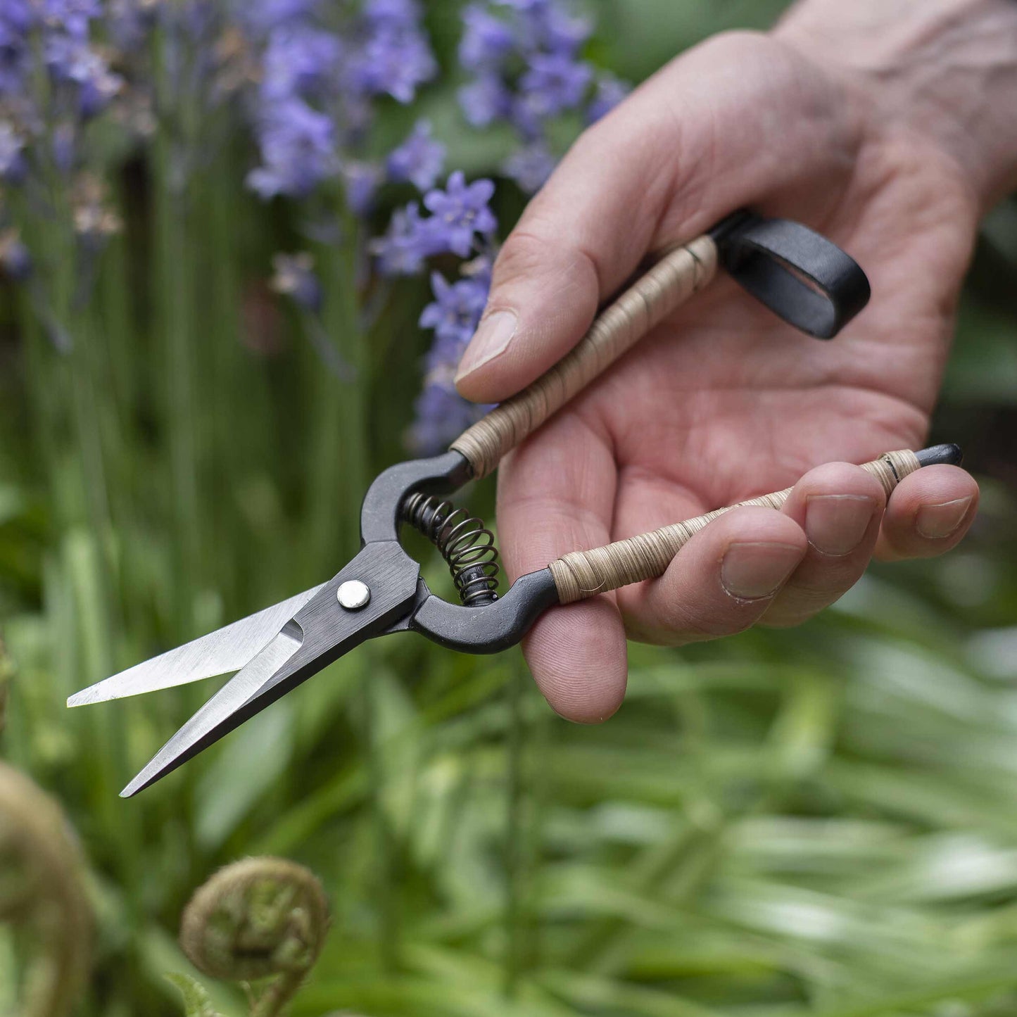 Niwaki Rattan Snips