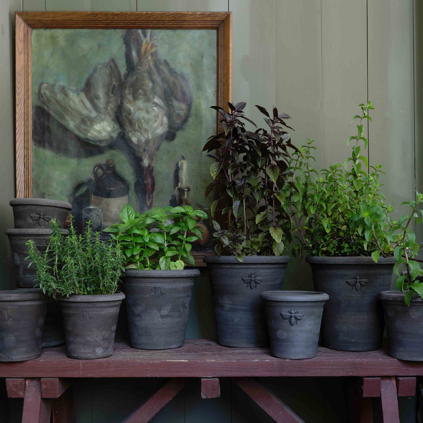 (Waitlist) Gardenheir X Seibert & Rice Terra Cotta Bee Pot in Black