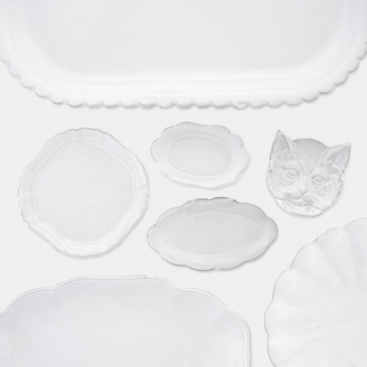 Astier de Villatte Small Colbert Dish with Petals