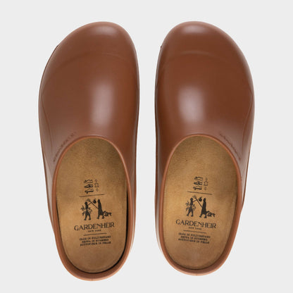 Italian Garden Clogs in Caramel