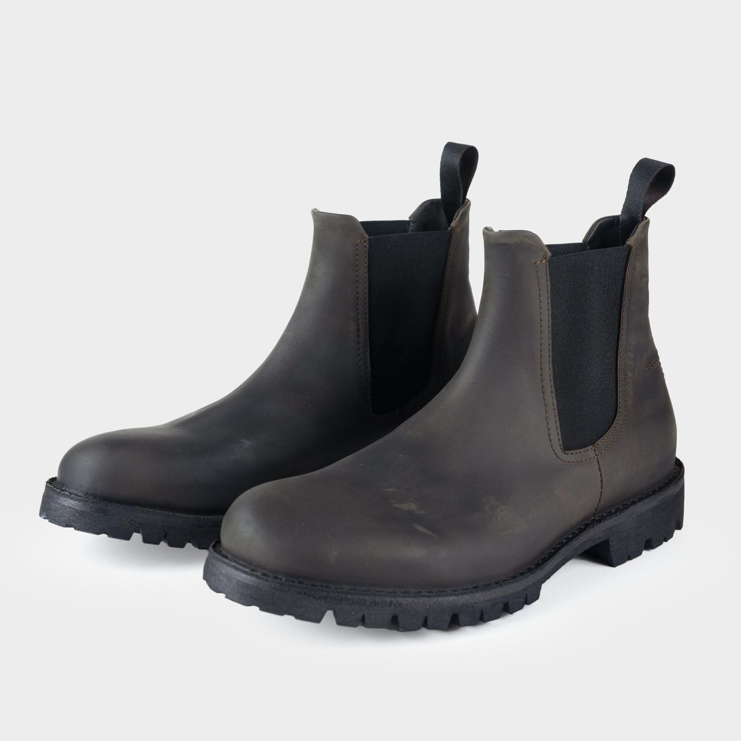 Calfskin Waterproof Chelsea Boot in Bark