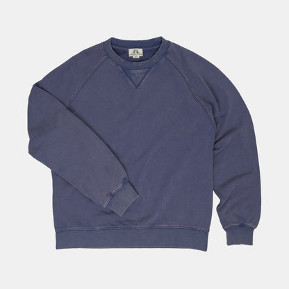 Classic Crewneck Sweatshirt in Stonewashed Navy