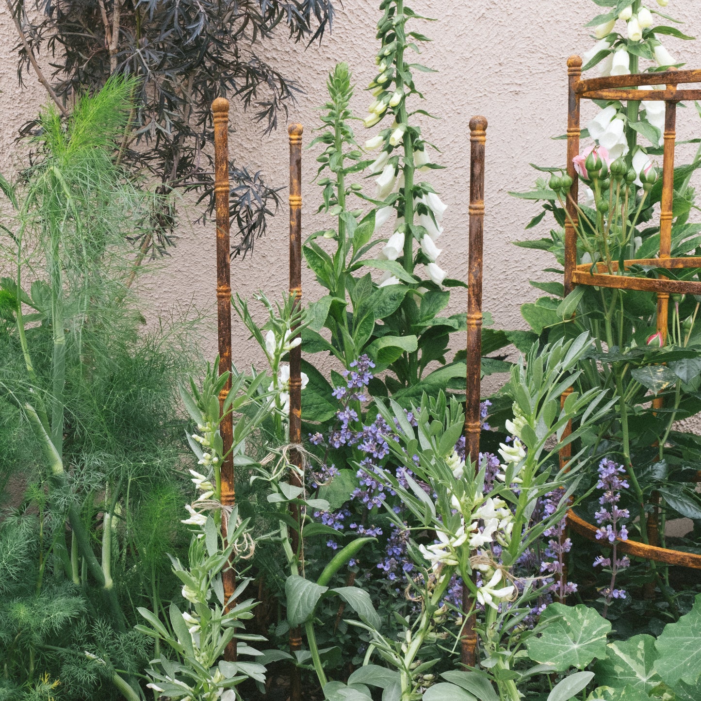 Pavilion Plant Stake (Set of 3)