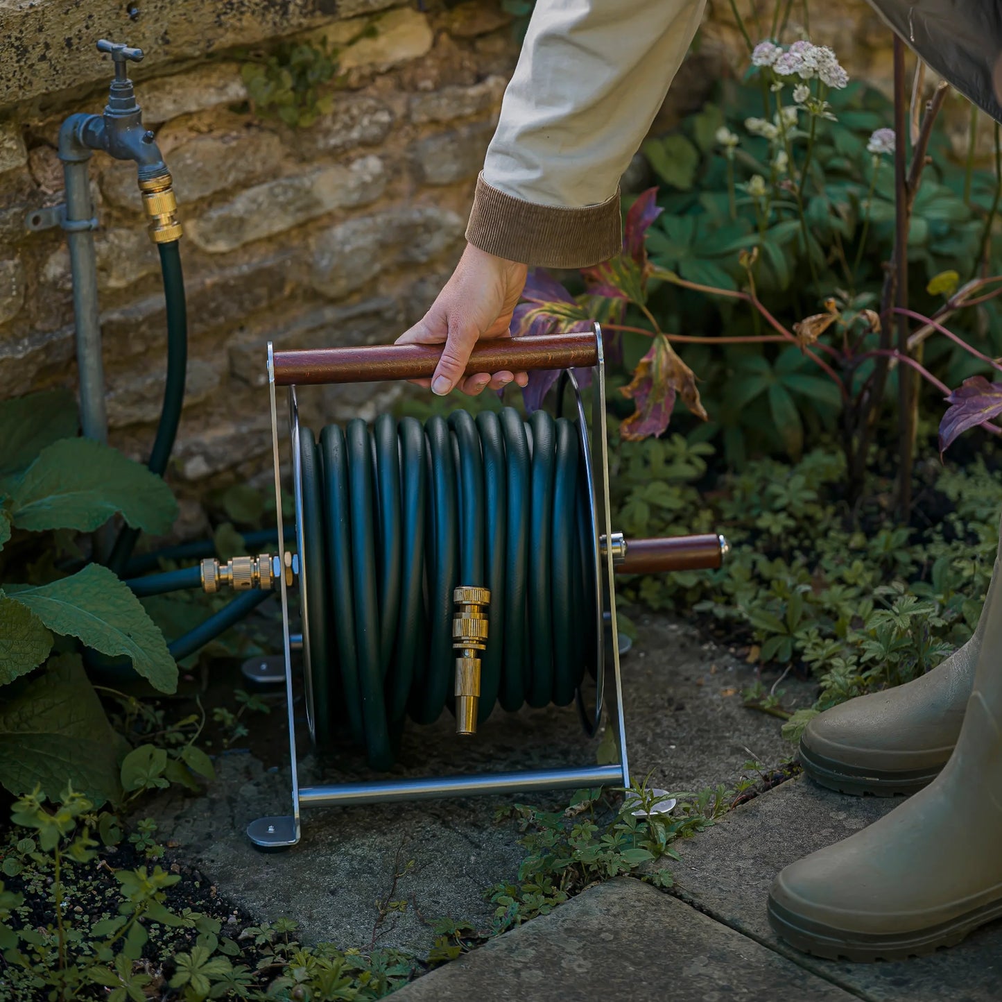 English Garden Hose Reel