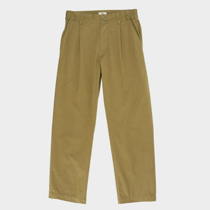 Cotton Twill Relaxed Pleated Trouser in Scout