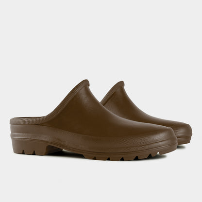 Easy Garden Clogs in Brown