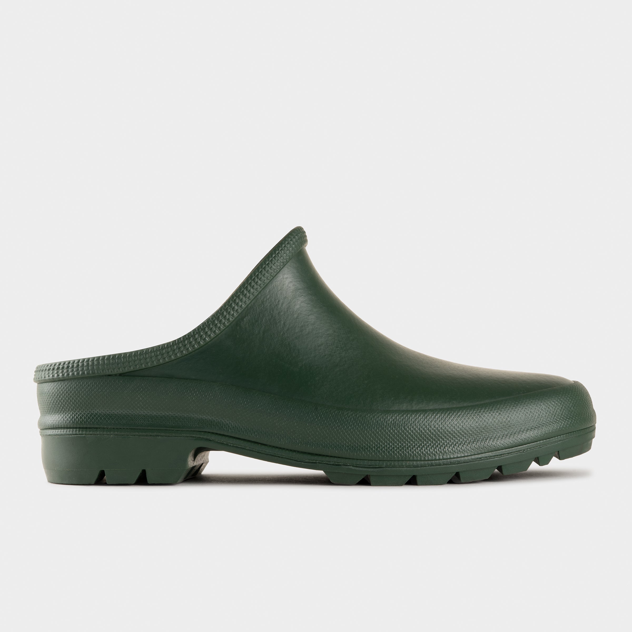 Easy Garden Clogs in Olive