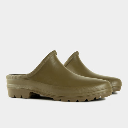 Easy Garden Clogs in Scout