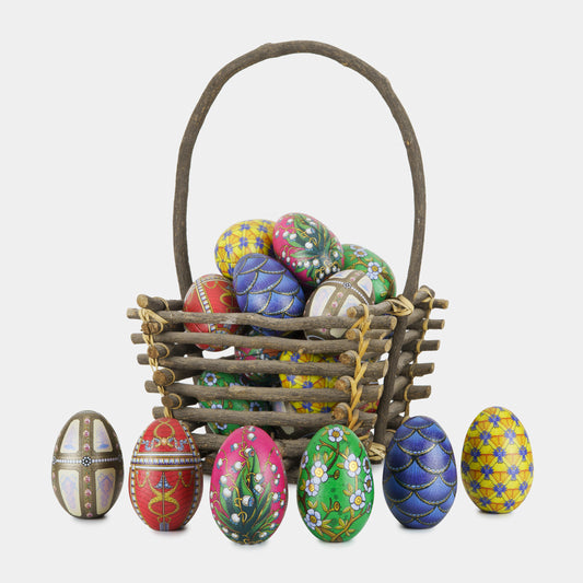 Petite Oeuf French Fabergé filled with chocolate pearls