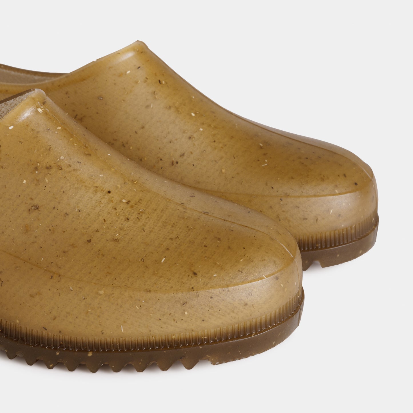French Recycled Hemp Garden Clogs in Sepia