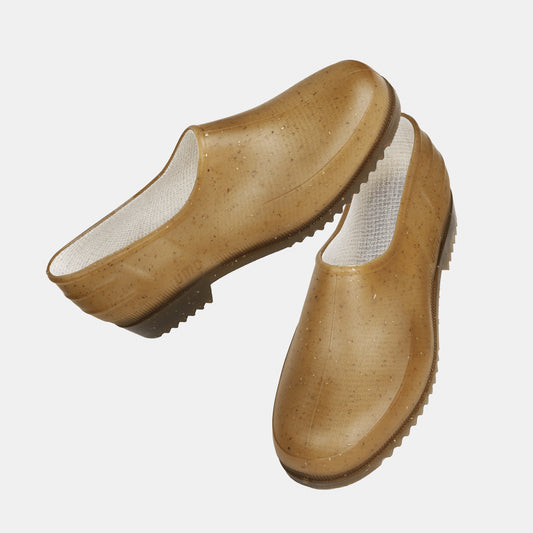 French Recycled Hemp Garden Clogs in Sepia