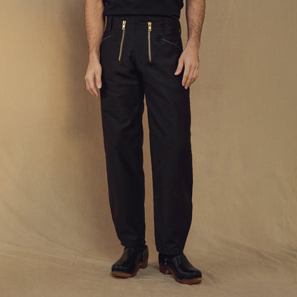Le Laboureur French Cotton Moleskin Drop Front Farm Pant in Black