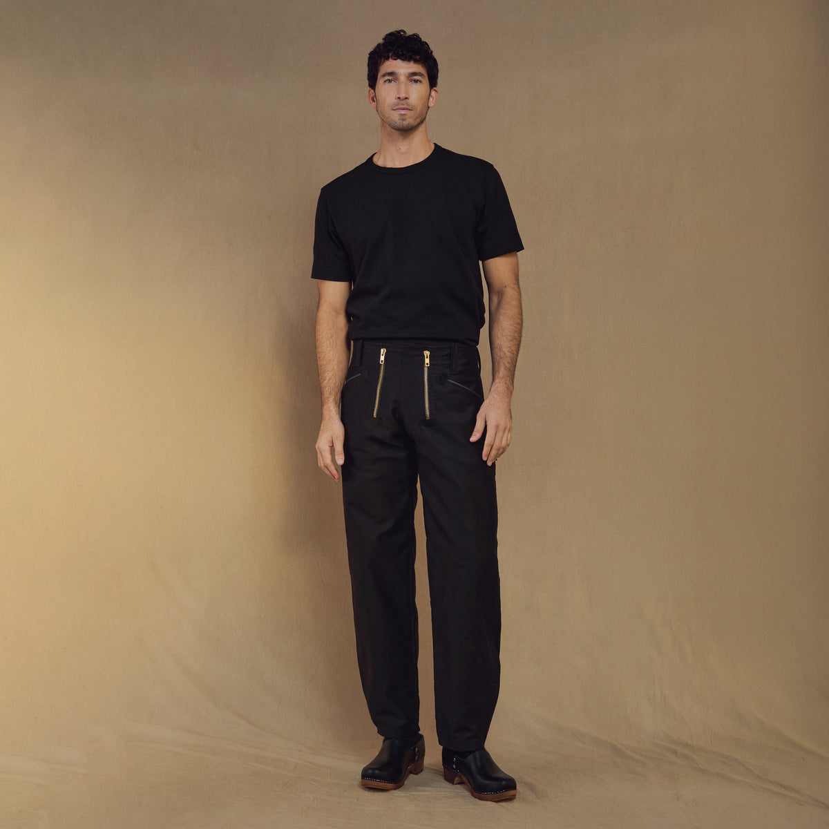 Le Laboureur French Cotton Moleskin Drop Front Farm Pant in Black