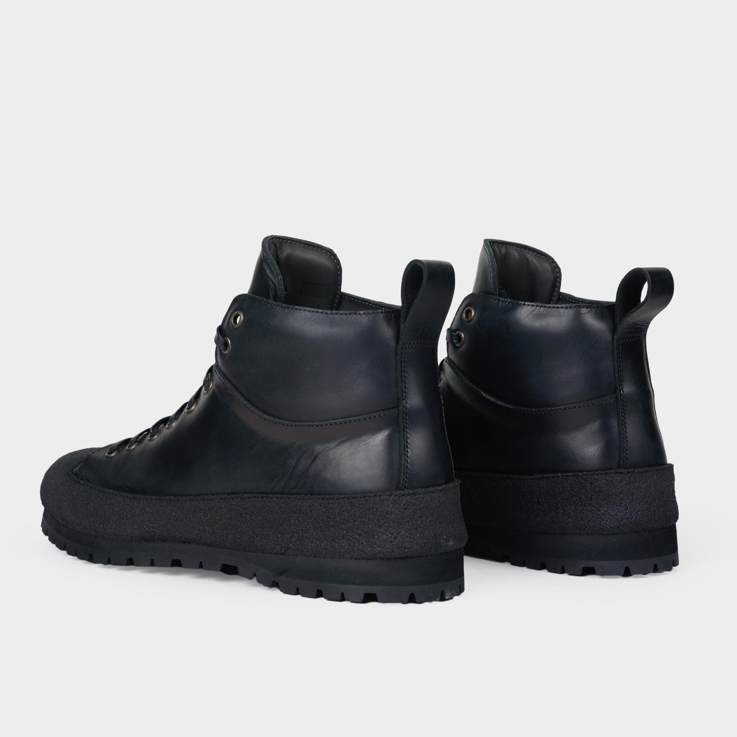 Calfskin Weatherproof Gardening Boots in Black