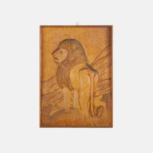 Vintage Carved Lion Plaque, New York. 1940/50s