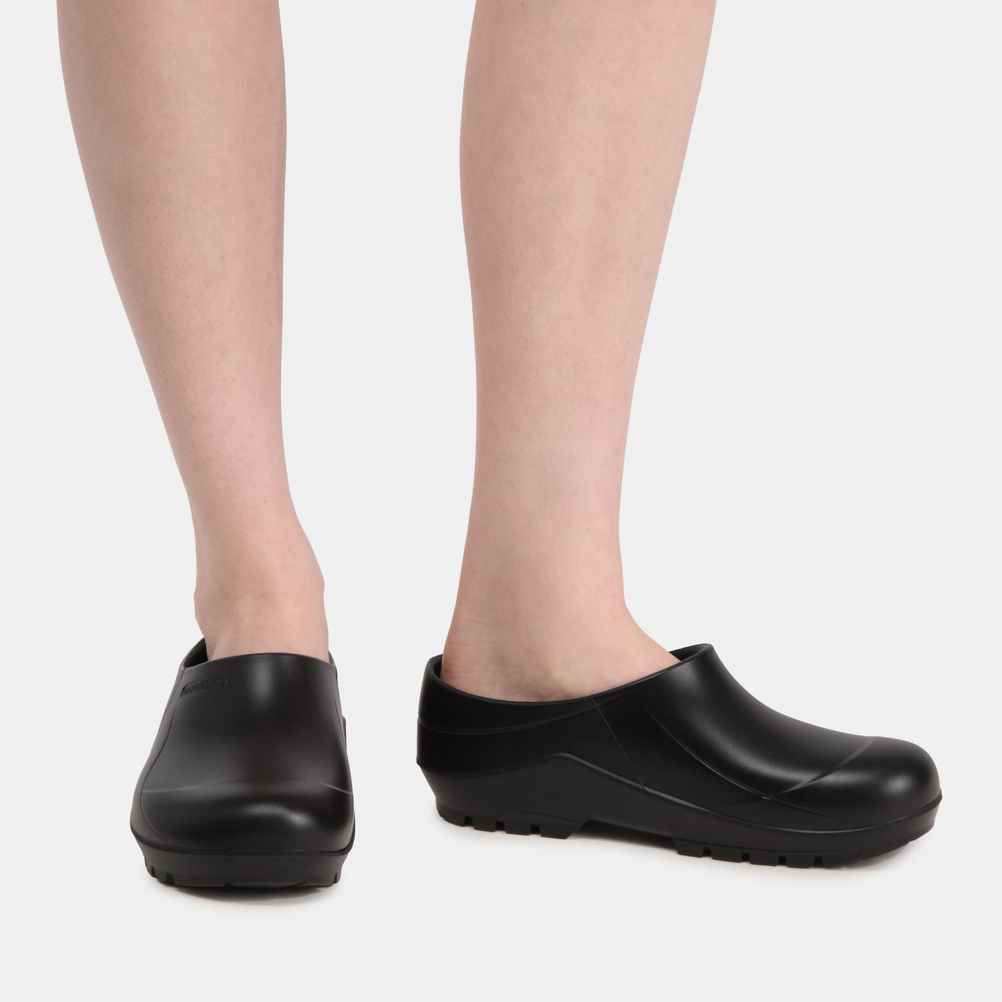 Italian Garden Clogs in Black