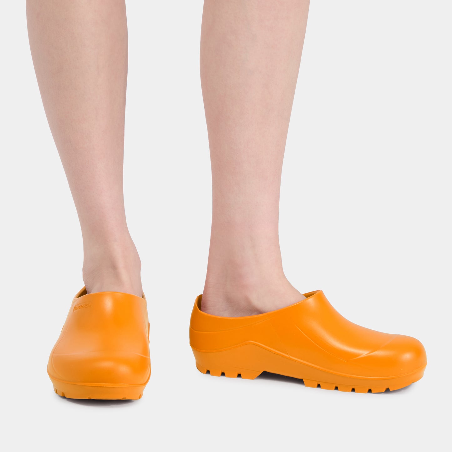 Italian Garden Clogs in Clementine