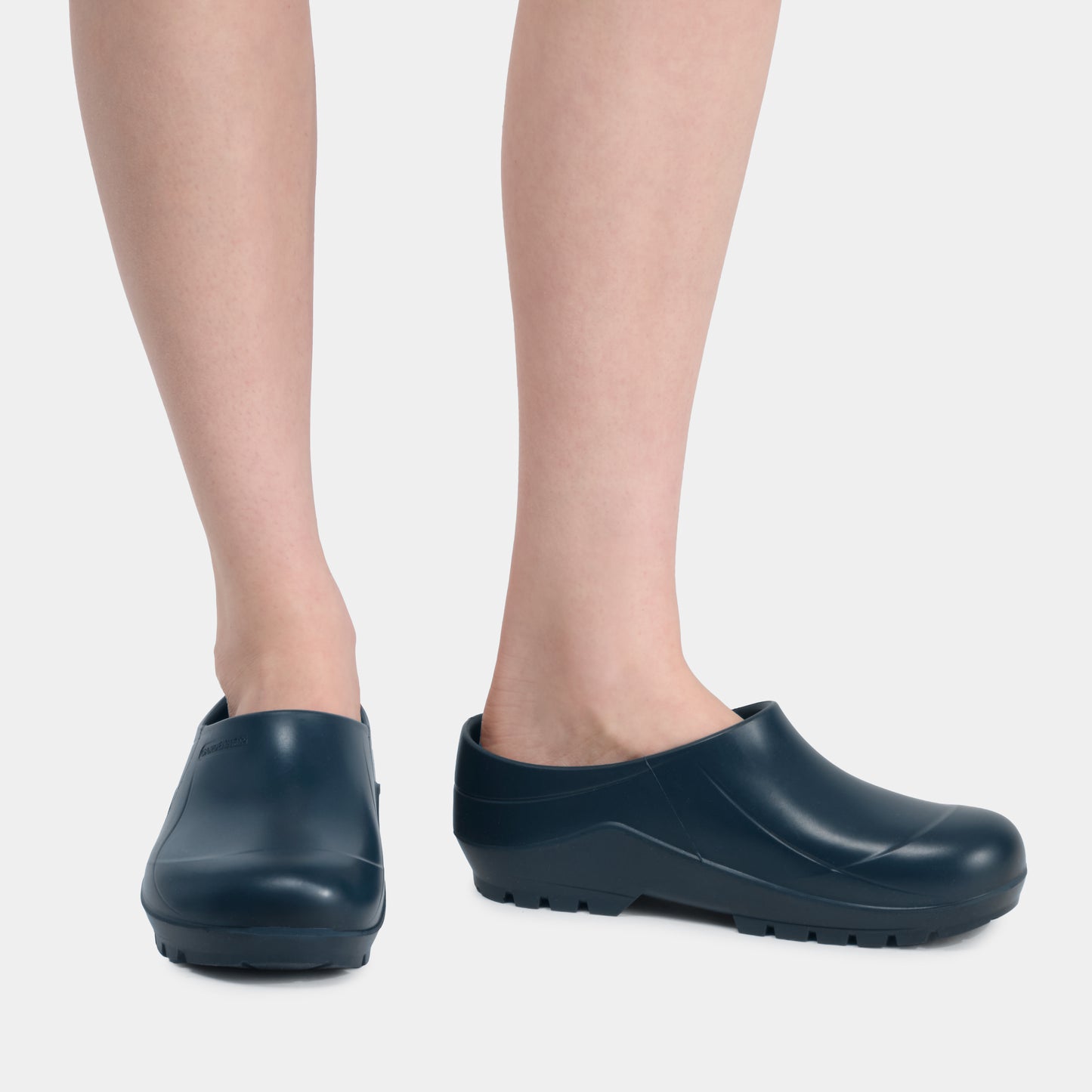 Italian Garden Clogs in Navy Blue