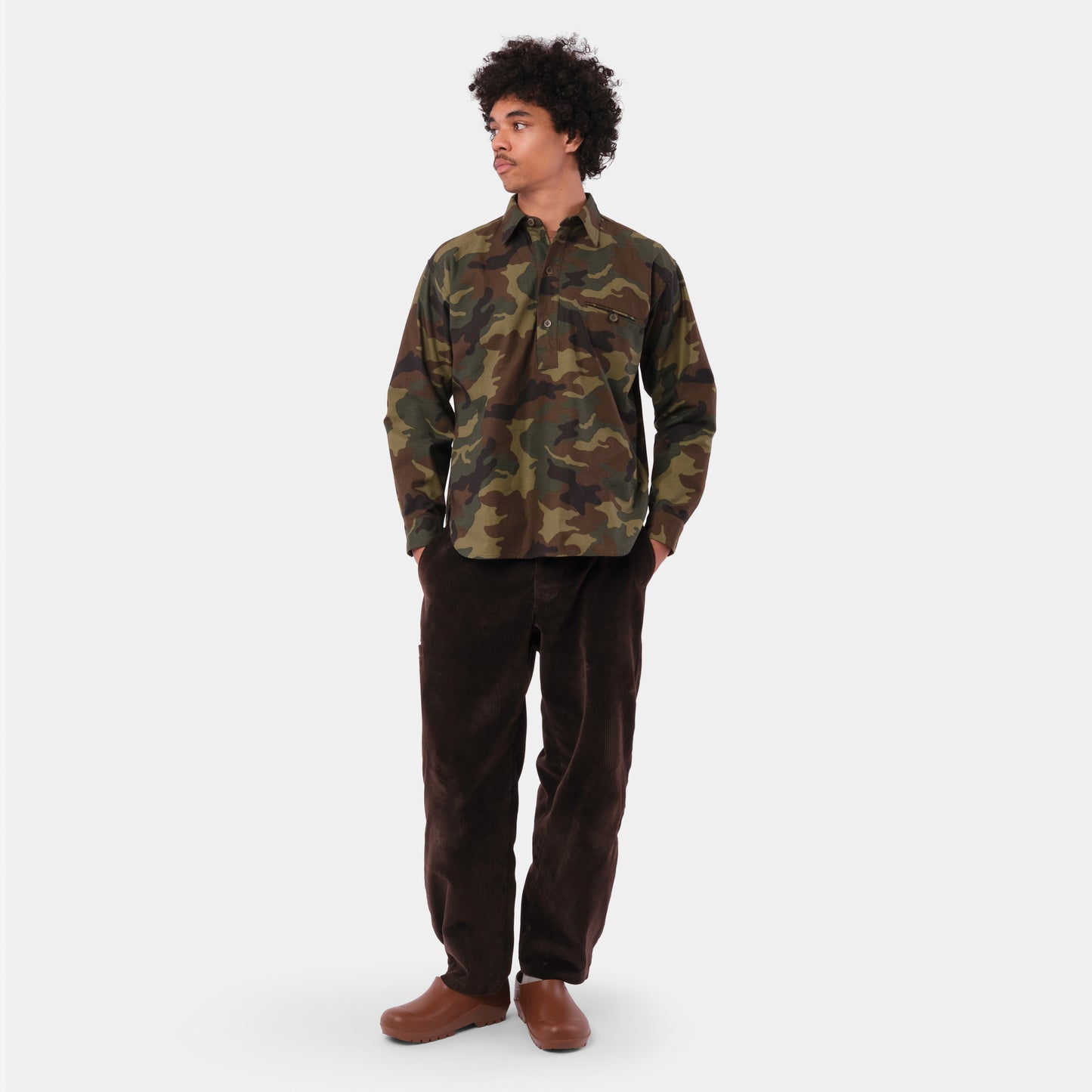 Japanese Cotton Twill Gardening Smock No. 2 in Classic Camo