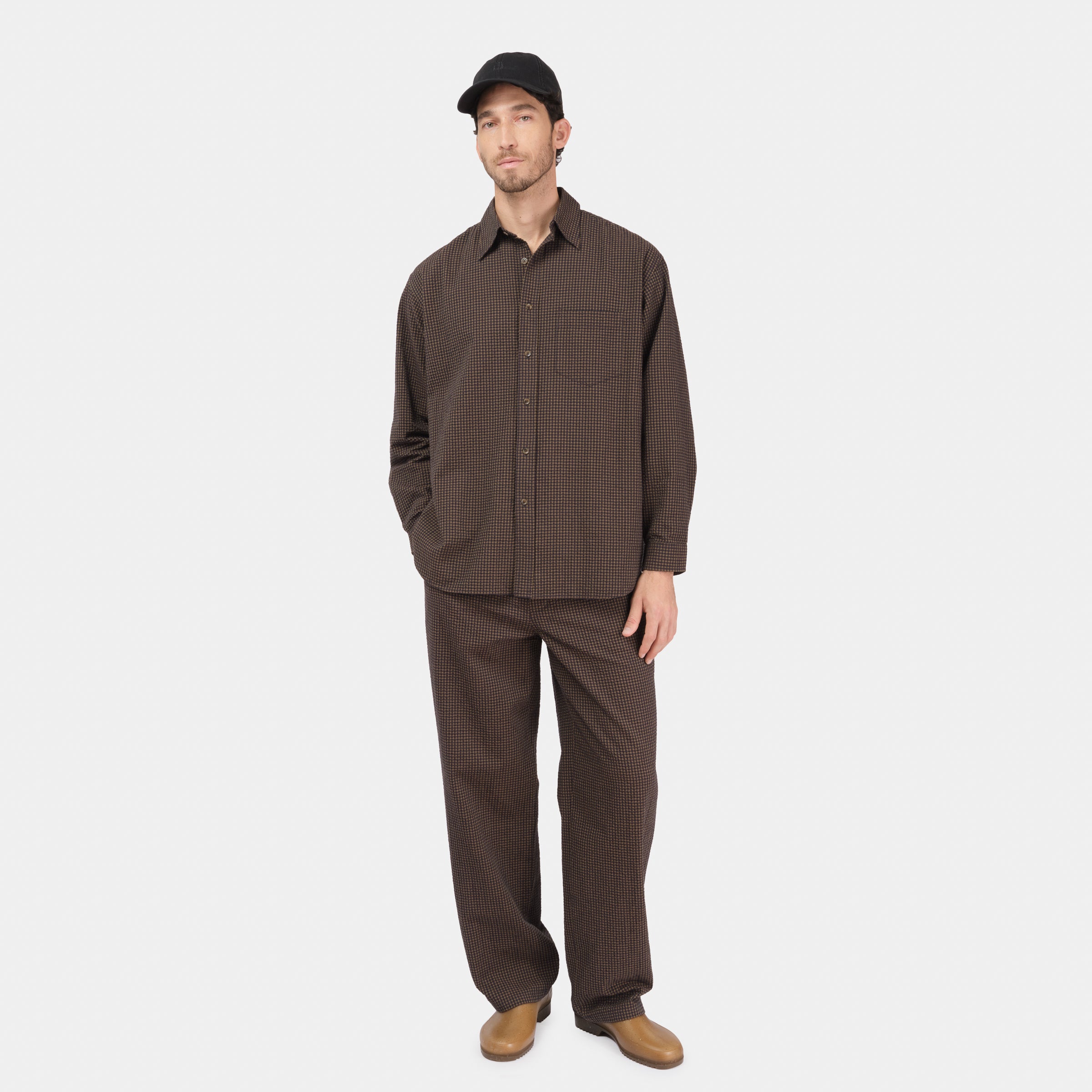 Gingham Seersucker Relaxed Pant in Brown Field Check