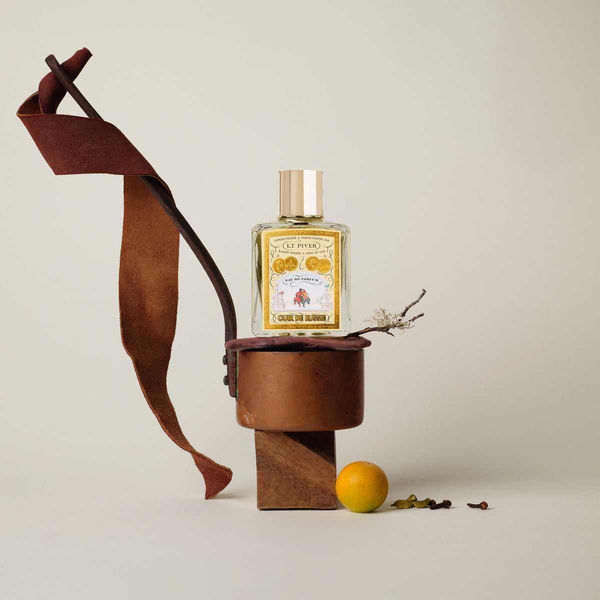 L.T. Piver Cuir de Russie Eau de Parfum