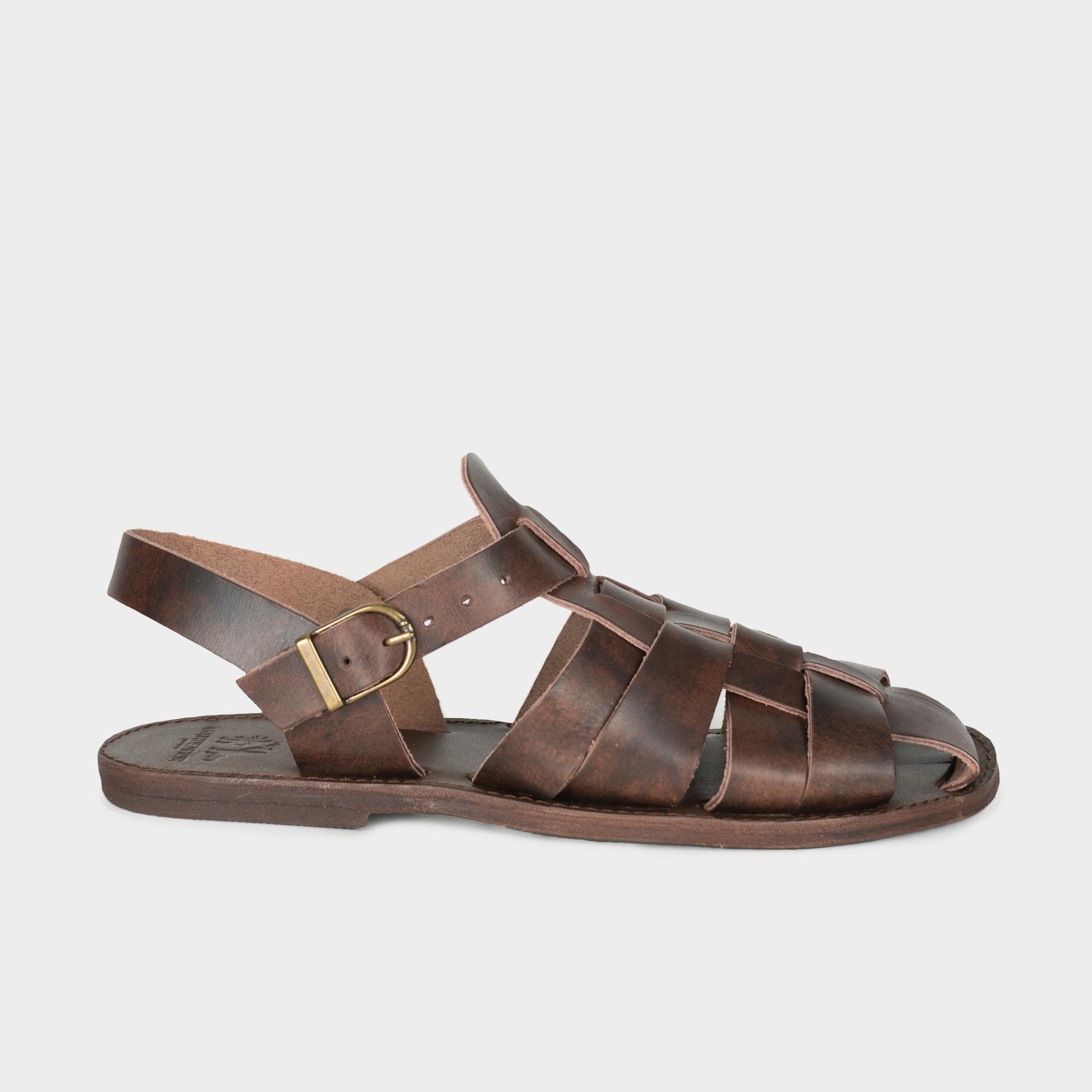 Leather Fisherman Sandals in Brown