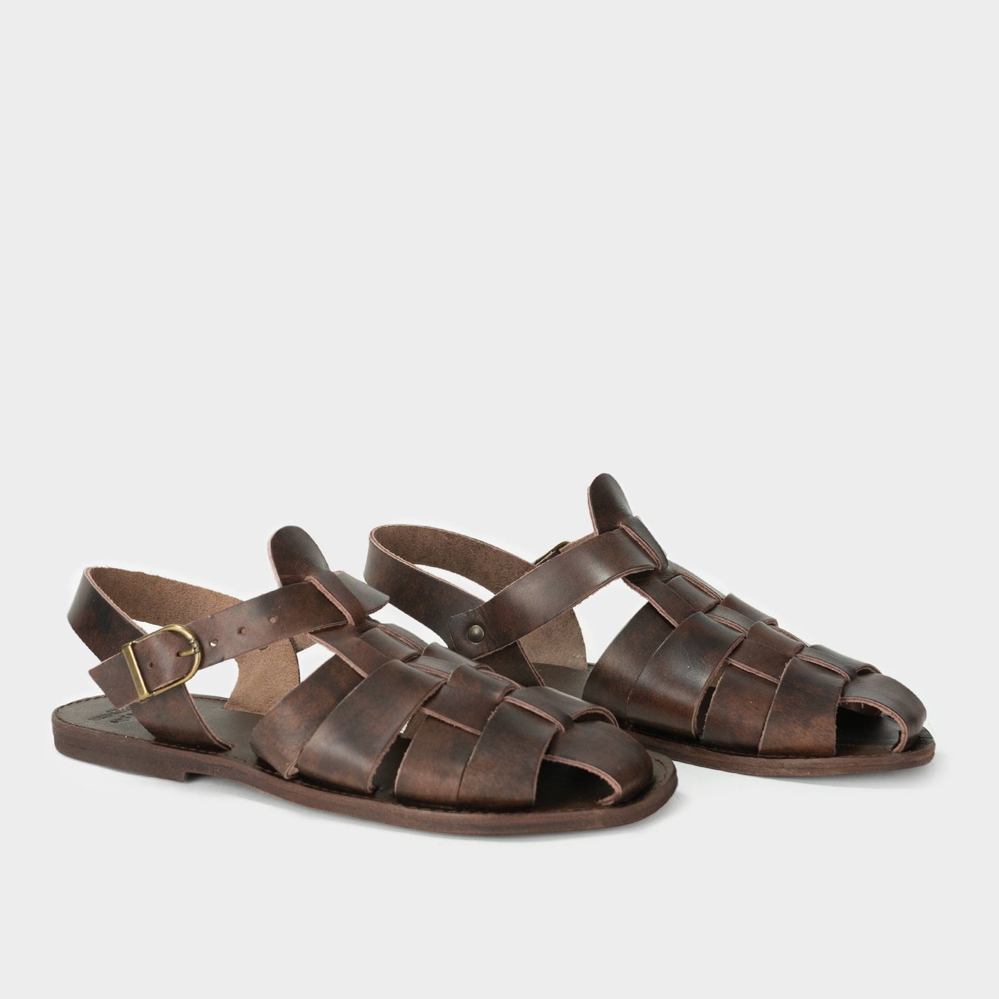 Leather Fisherman Sandals in Brown