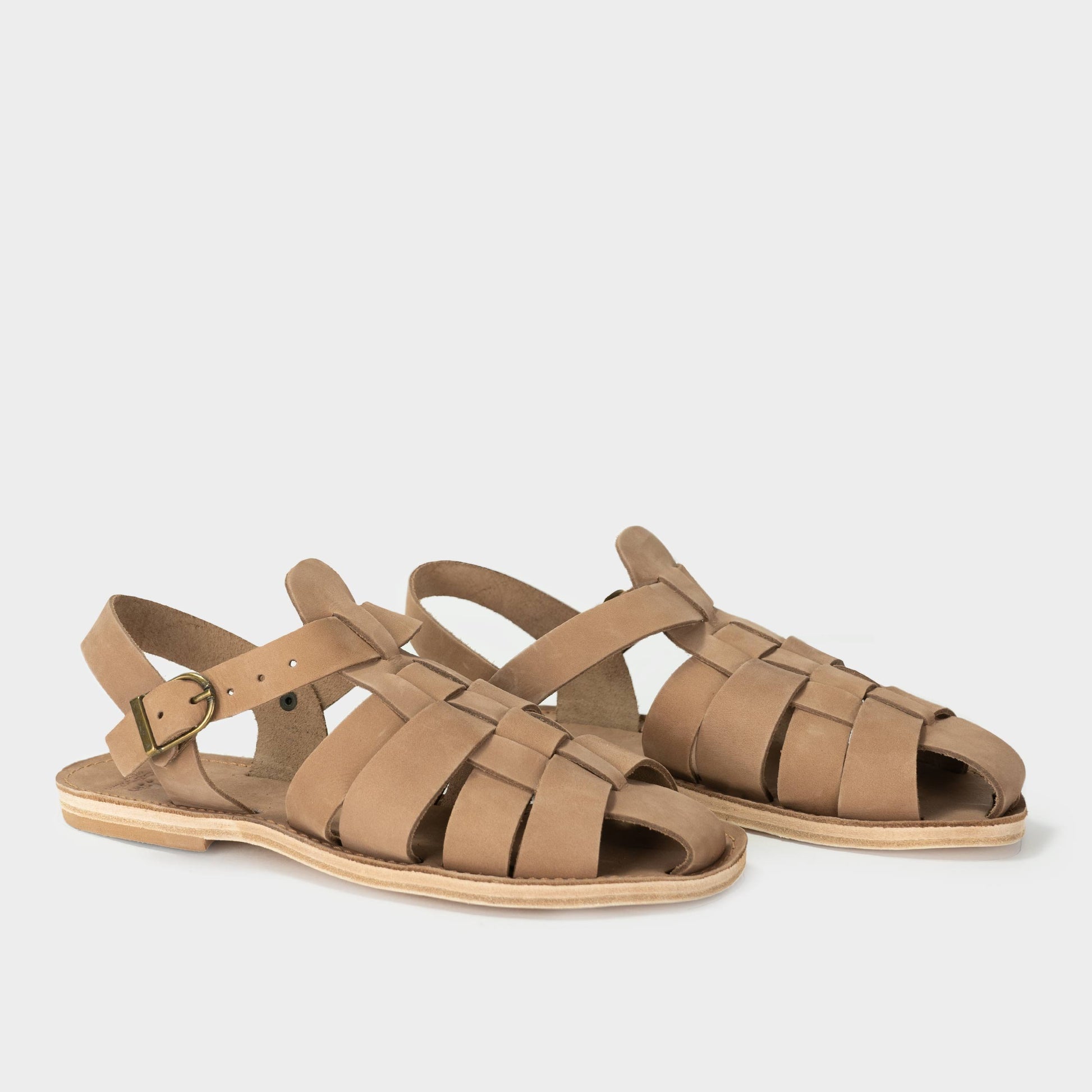 Leather Fisherman Sandals in Fawn