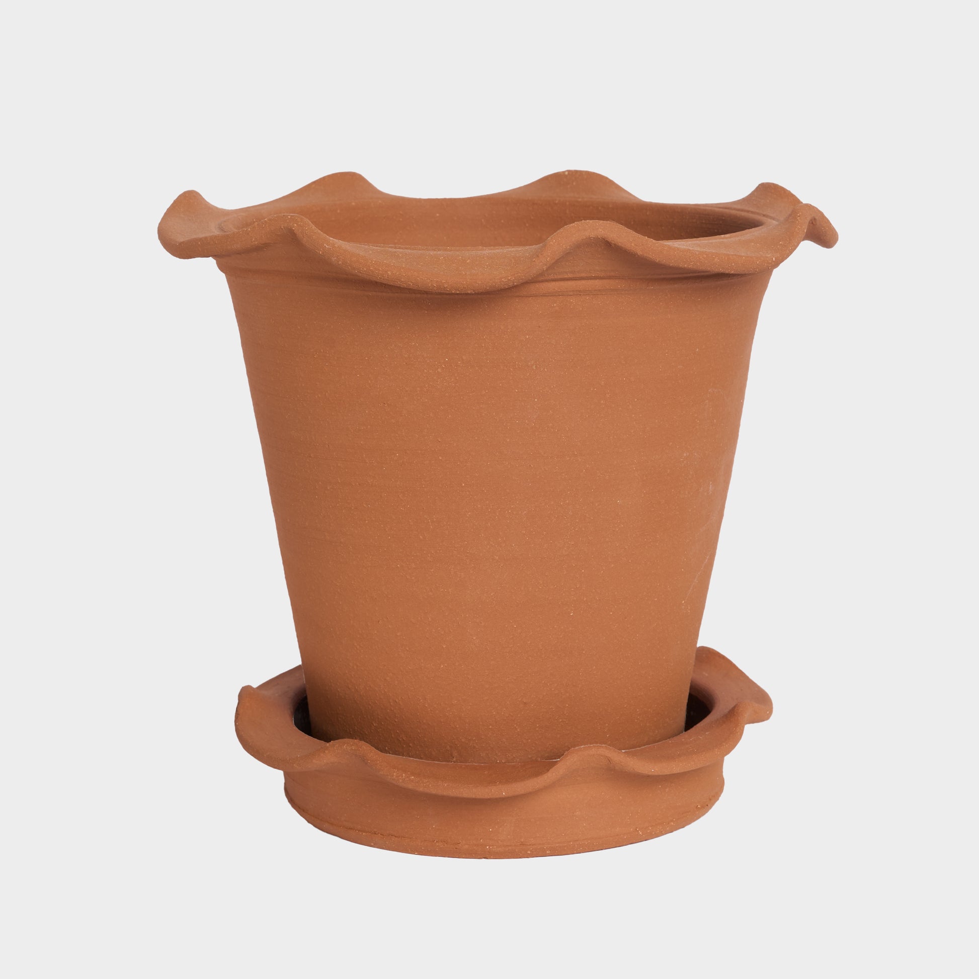 terracotta plant pot saucers Terracotta Frilly Saucer – Gardenheir