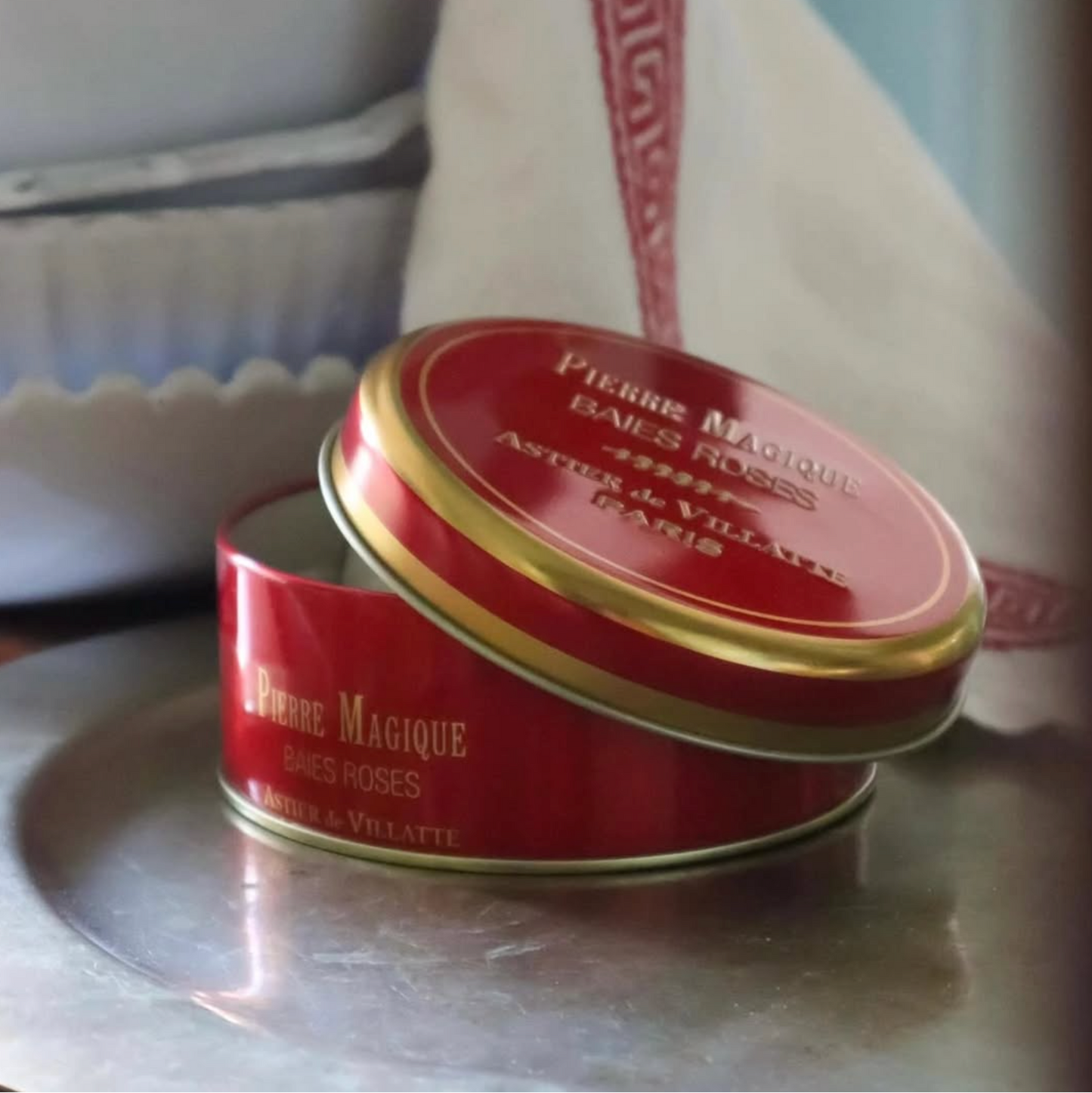 Pierre Magique Cleaning Compound