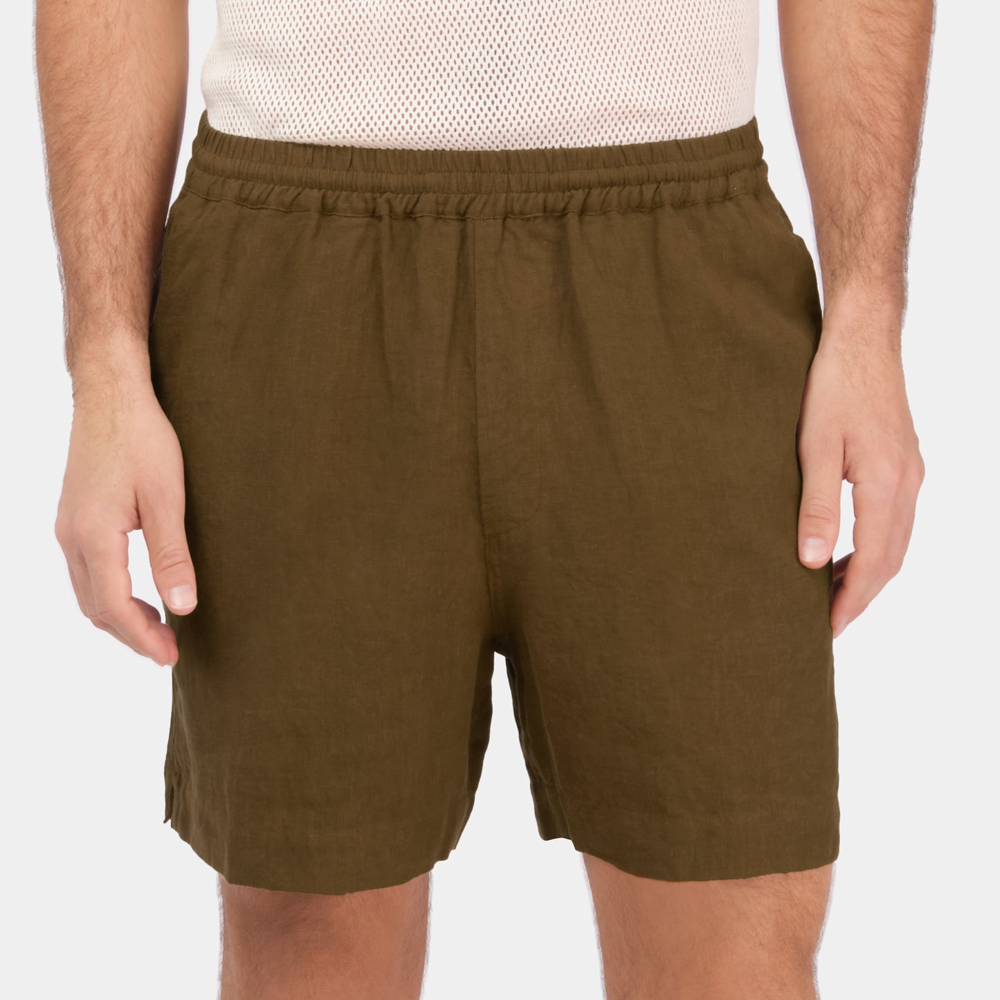 Washed Linen Relaxed Short in Olive