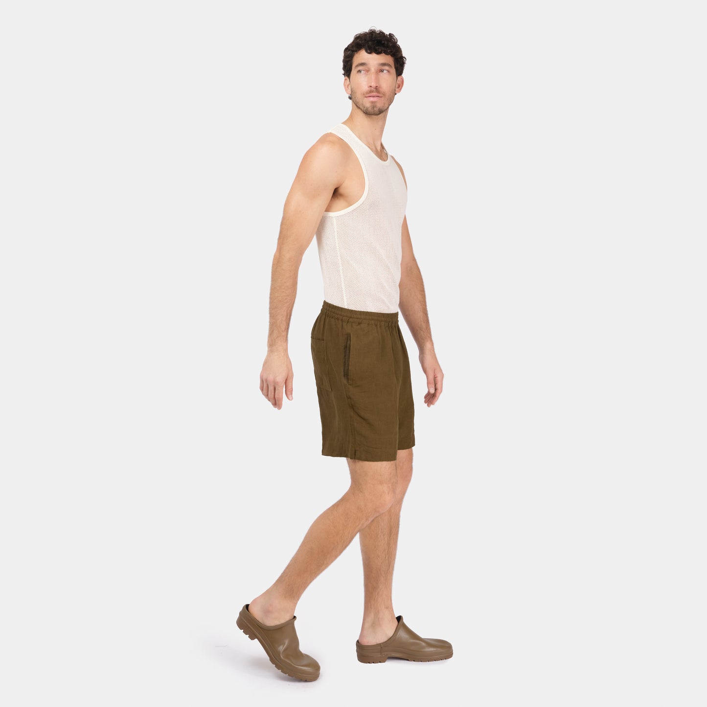 Washed Linen Relaxed Short in Olive