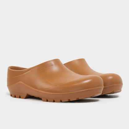 Italian Garden Clogs in Wheat