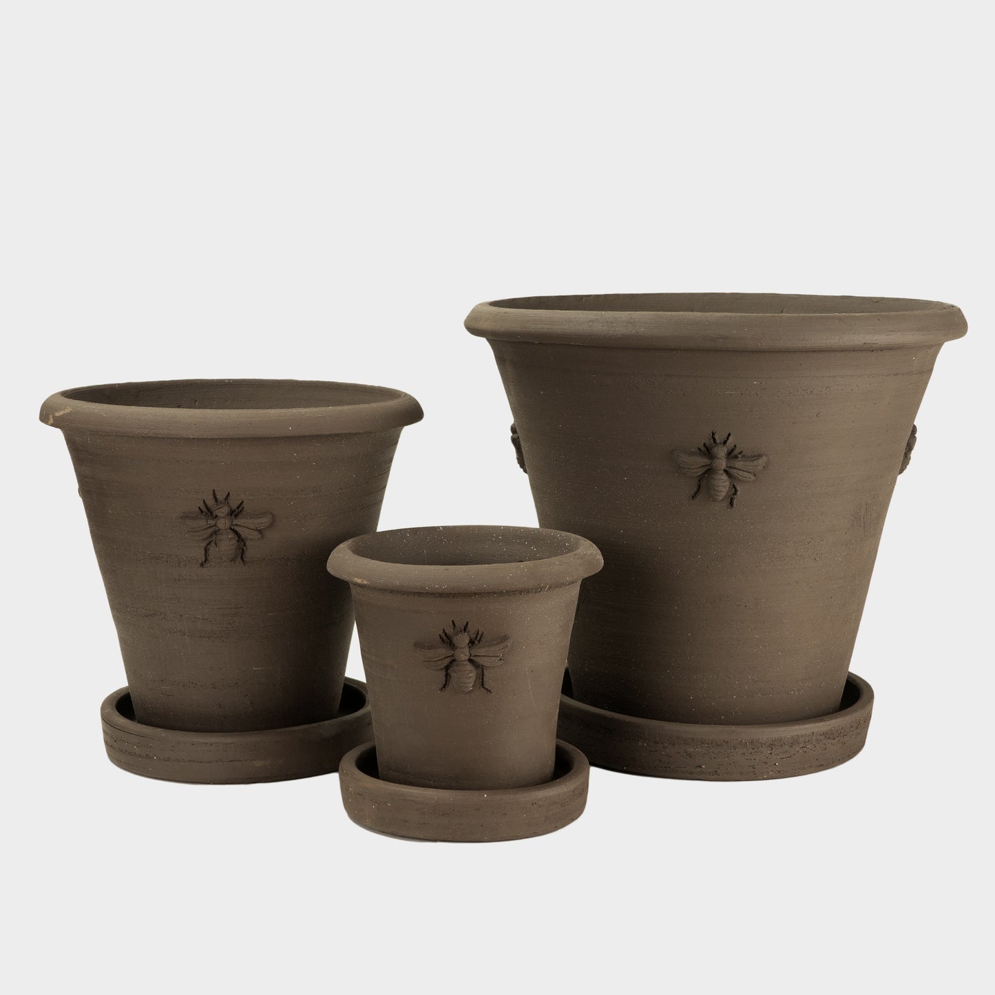 Gardenheir X Seibert & Rice Terra Cotta Bee Pot in Black