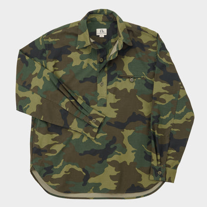 Japanese Cotton Twill Gardening Smock No. 2 in Classic Camo