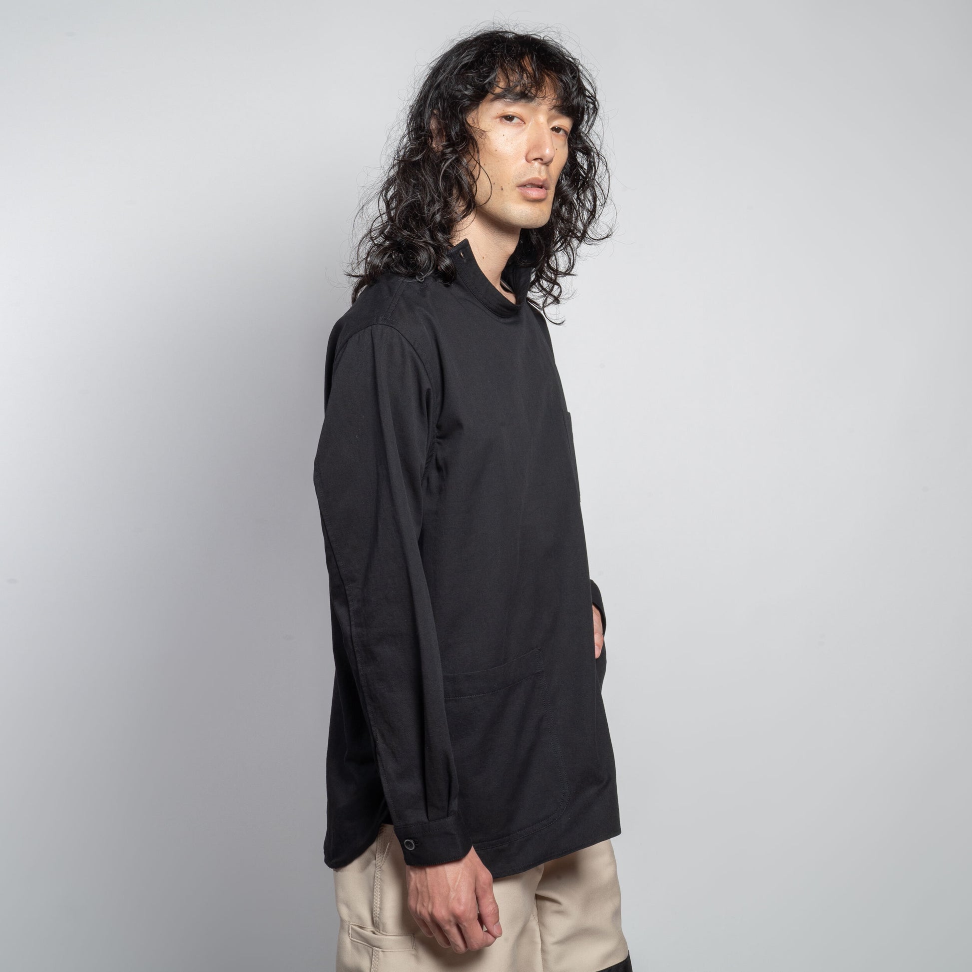 Washed Cotton Drill Gardening Smock in Black