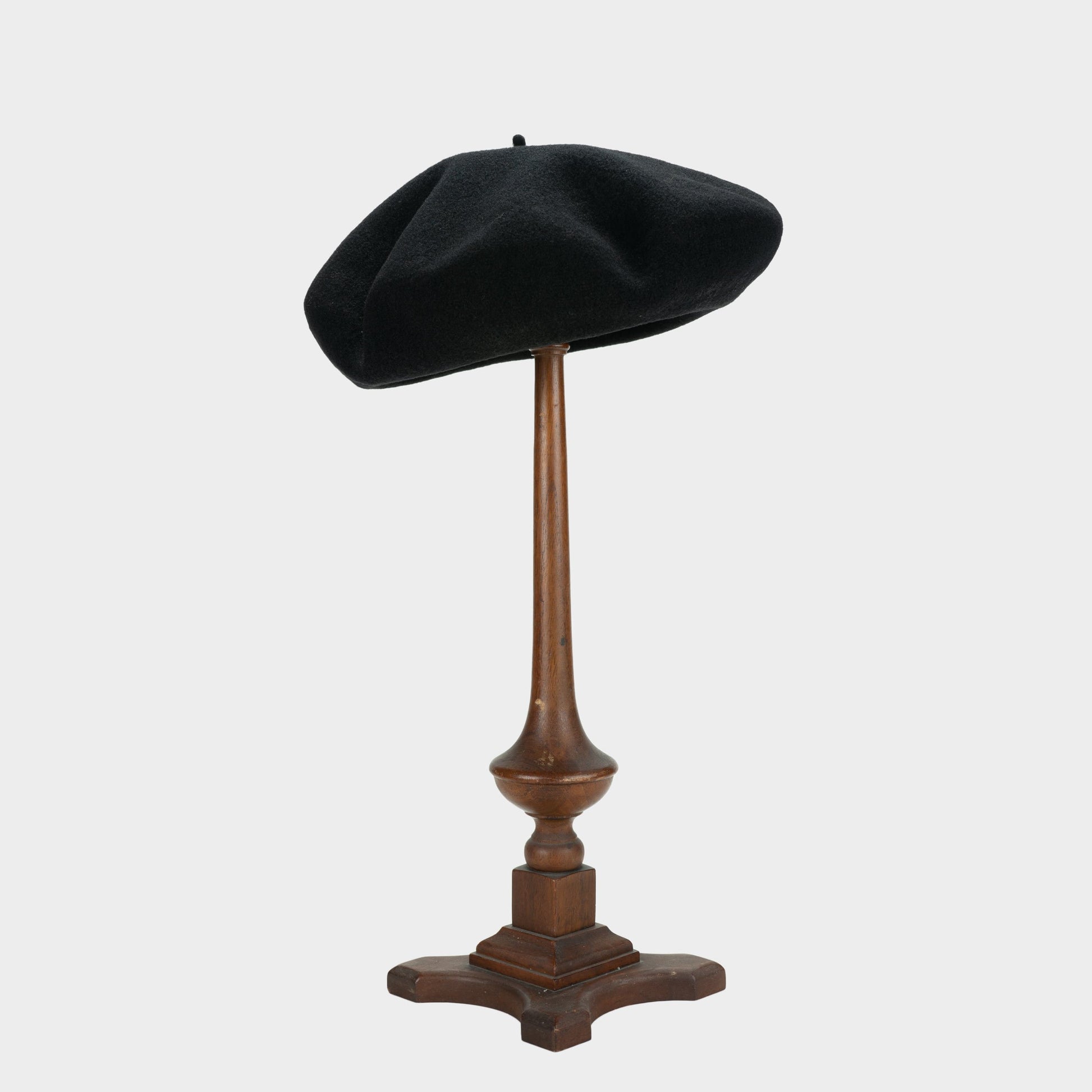 Le Laboureur Black Wool Beret