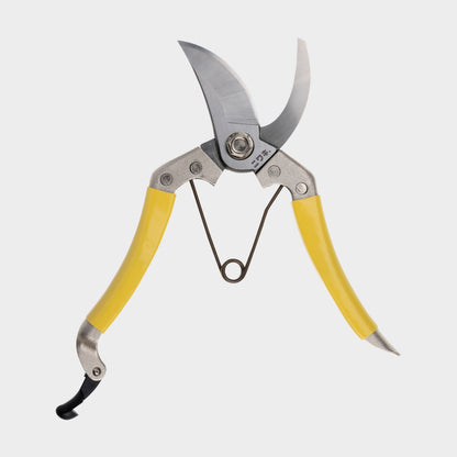 Niwaki Daikiba Secateurs with Canvas Sheath