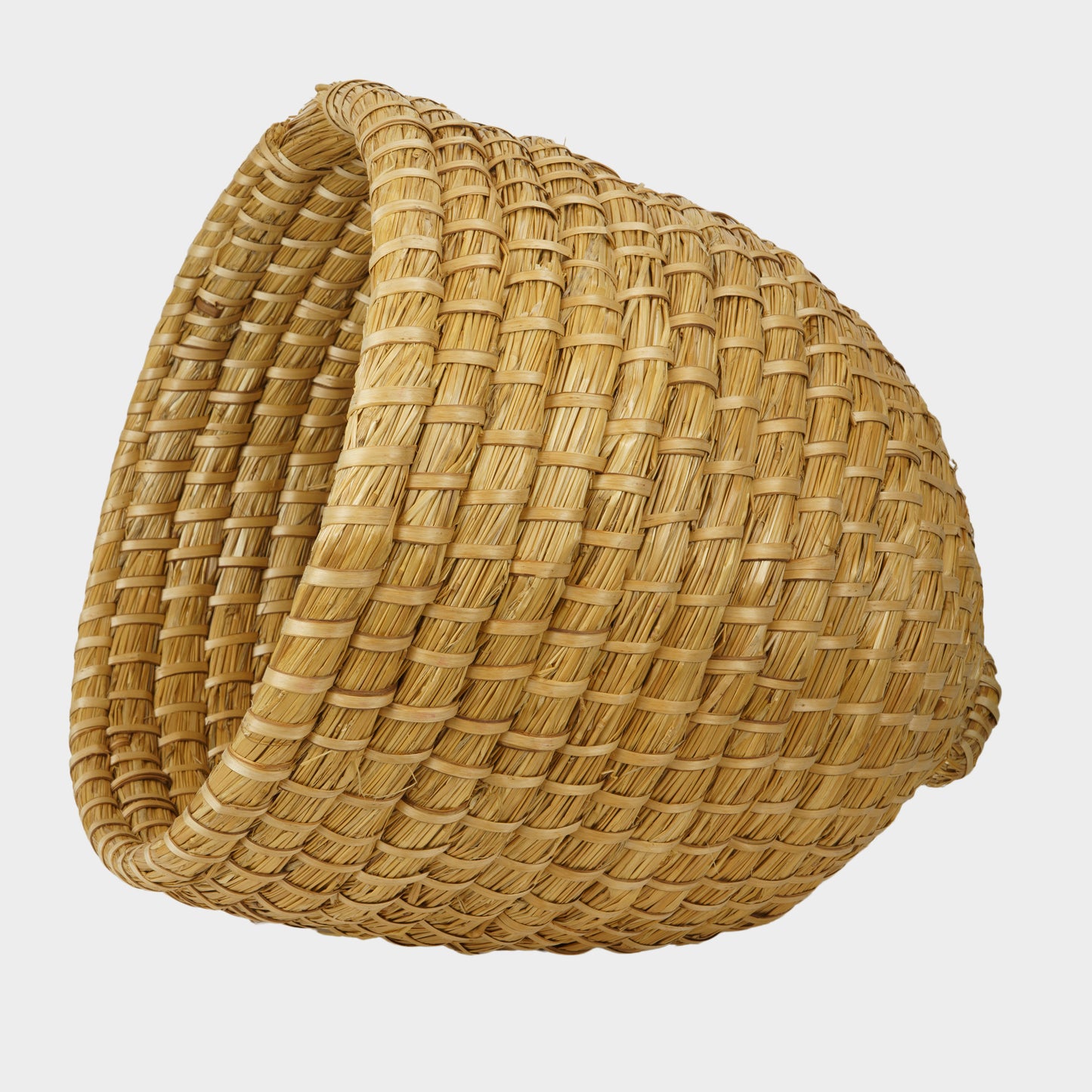 Vintage Large Straw Bee Skep/Cloche, Pennsylvania