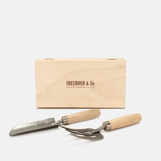 Sneeboer Children's Hand Tool Set in Wooden Box